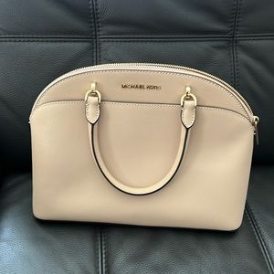 Michael kors bag - new